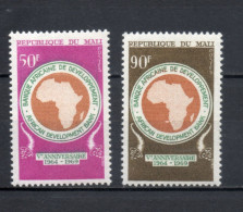MALI  N° 129 + 130    NEUFS SANS CHARNIERE  COTE 2.00€     BANQUE AFRICAINE - Malí (1959-...)
