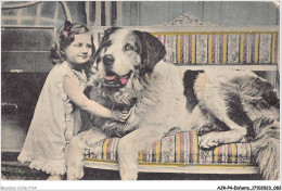 AJRP4-0386 - ENFANTS - FILLETTE AVEC SON CHIEN  - Abbildungen