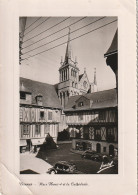 XXX -(56) VANNES - PLACE HENRI 4 ET LA CATHEDRALE - COMMERCES - EDIT. JANSOL , CHAMBERY - 2 SCANS - Vannes