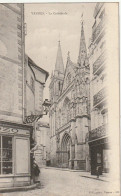 XXX -(56) VANNES - LA CATHEDRALE - 2 SCANS - Vannes