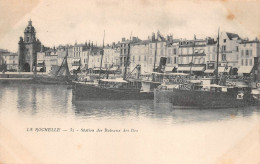 LA ROCHELLE    STATION DE BATEAUX DES ILES - La Rochelle