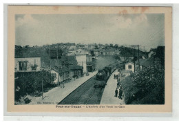 89 PONT SUR YONNE #19103 ARRIVEE D UN TRAIN EN GARE LOCOMOTIVE - Pont Sur Yonne