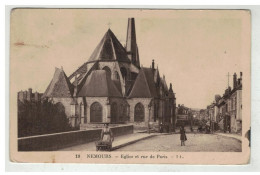 77 NEMOURS #19665 EGLISE ET RUE DE PARIS - Nemours