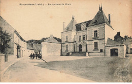 37 SAVONNIERES #20821 MAIRIE ET PLACE - Other & Unclassified