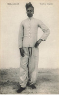 MADAGASCAR #20899 TIRAILLEUR MALGACHE MILITAIRE REGIMENT - Madagaskar