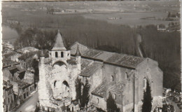 XXX -(82) AUVILLAR - L' EGLISE - VUE AERIENNE - 2 SCANS - Auvillar