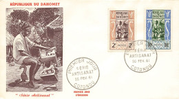 BENIN DAHOMEY #23701 COTONOU 1961 PREMIER JOUR SERIE ARTISANAT METIER SCULPTEUR SUR BOIS - Benin - Dahomey (1960-...)