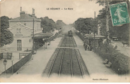 78 LE VESINET #23949 GARE LOCOMOTIVE TRAIN - Le Vésinet