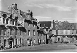 29 LOCRONAN #MK33743 CITE DU XVII EME SIECLE MAISONS DU BAS DE LA PLACE ET VIEIL HOTEL ST RONAN - Locronan