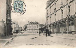 56 VANNES #MK33508 LA POSTE ET LA RUE THIERS - Vannes