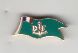 Pin's Armée DF Ancre De Marine Réf 8330 - Army