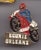 Pin's Ecurie Orléans Moto Dpt 45  Réf 7315JL - Sonstige & Ohne Zuordnung