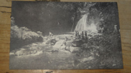 GUADELOUPE, Hauteurs De PETIT BOURG, Excursionnistes Au Saut De La Lézarde ............ 240501 .......... 8 - Autres & Non Classés