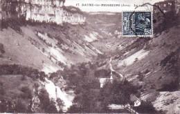 39 - BAUME Les MESSIEURS - La Vallée - Baume-les-Messieurs