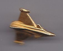 Pin's Avion Marcel Dassault Réf 2342 - Luftfahrt