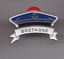 Pin's Bretagne Bachis De Marin Réf 6958 - Cities