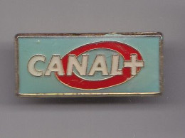 Pin's Médias Canal+ Réf 7590JL - Médias