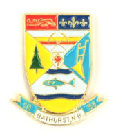 Pin's Bathurst N.B (Canada) - Le BLASON De BATHURST - Pics De Mineur, Sapin, Poisson Et Charrue - N217 - Cities