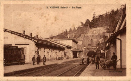 VIENNE LA GARE - Vienne