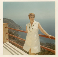 PHOTO ORIGINALE AL 2 - FORMAT 8.8 X 8.8 - ALPES MARITIMES - EZE - LE BELLA VISTA - 1970 - Plaatsen