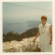 PHOTO ORIGINALE AL 2 - FORMAT 8.8 X 8.8 - ALPES MARITIMES - EZE - LE BELLA VISTA - 1970 - CAP FERRAT - Plaatsen