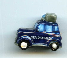 FEVES - FEVE - RENAULT 4L HUMORISTIQUES - GENDARMES - 4L RADAR MOBILE - Autres & Non Classés