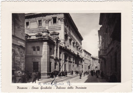 PIACENZA - CARTOLINA  - CORSO GARIBALDI - PALAZZO DELLA PROVINCIA - VIAGGIATA PER MILANO - 1956 - Piacenza