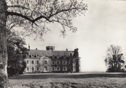 Château De Montmirail. ( Sarthe ) . - Montmirail