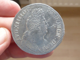 Ecu De Louis XIV Aux 8 L Du 2nd Type Daté De 1705 T (Nantes) - 1643-1715 Lodewijk XIV De Zonnekoning