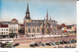 Roubaix Eglise St Martin, Voitures, Citroën, Peugeot, Renault, Volkswagen - Roubaix