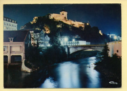 65. LOURDES – Le Château Fort De Nuit / Son Et Lumière (voir Scan Recto/verso) - Lourdes