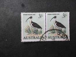 AUSTRALIA SG 369 USED PAIR - Other & Unclassified