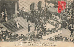 CPA La Ferté Macé-Fêtes Des Fleurs-Après Le Couronnement,la Reine Au Bras De Monsieur Le Maire-9-Timbre      L2884 - La Ferte Mace