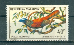 MADAGASCAR - P.A. N°89** MNH Bord De Feuille SCAN DU VERSO. Oiseaux Divers. - Sonstige & Ohne Zuordnung