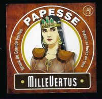 étiquette Bière Belge: Biere Brune De Grande Vertus Papesse 11% Brasserie Millevertus à Tintigny " Femme" - Beer