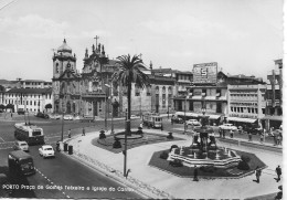 Portugal - Porto - Praça De Gomes Teixeira E Igreja Do Carmo. (Postal Escrito Em 28-8-1962) - Porto