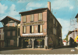 ZY 46-(32) EAUZE - PLACE DUPEYRON - MAISON DE GABRIELLE D' ESTREE - CAFE DE FRANCE - 2 SCANS - Sonstige & Ohne Zuordnung