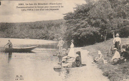 ZY 60-(43) LE LAC DU BOUCHET - TOURISTES ATTENDANT LA BARQUE POUR TRAVERSER LE LAC - 2 SCANS - Sonstige & Ohne Zuordnung