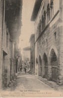 ZY 63-(46) FIGEAC - RUE ORTHABADIAL ET HOTEL DE LA MONNAIE - 2 SCANS - Figeac