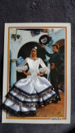 CARTE  BRODEE FOKLORE FOLKLORIQUE ESPAGNE ESPAGNOLE COUPLE DANSE FLAMENCO ROBE BLANCHE PATIO ED EX - Ricamate