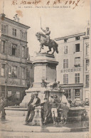 ZY 73-(54) NANCY - PLACE ST EPVRE - STATUE DE RENE II - ANIMATION - 2 SCANS - Nancy