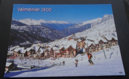 Valmeinier 1800 - La Station, Le Départ Des Pistes Et La Vallée Sous La Neige - EDY Chambéry - Saint Jean De Maurienne