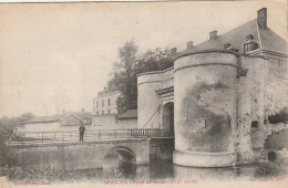 ZY 79-(59) BERGUES - PORTE DE BIERNE - 2 SCANS - Bergues