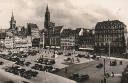 ZY 98-(67) STRASBOURG - PLACE KLEBER - ANIMATION - 2 SCANS - Strasbourg