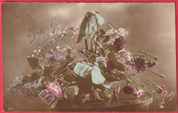 Panier Avec Plusieurs Fleurs (Circulé En 1917) - Other & Unclassified