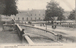 ZY 117-(79) BRESSUIRE - LE SQUARE DE LA GARE ET LE GRAND ESCALIER DE LA PROMENADE - 2 SCANS - Bressuire