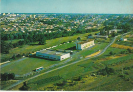 ZY 124-(86) POITIERS - VUE AERIENNE DU CENTRE DE FORMATION PROFESSIONNELLE DU TRANSPORT DE POITIERS - 2 SCANS - Poitiers