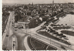 ZY 125-(87) LIMOGES - VUE GENERALE PRISE DU CAMPANILE DE LA GARE DES BENEDICTINS - HOTEL DE BORDEAUX - 2 SCANS - Limoges