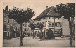 ZY 127-(88) RAMBERVILLERS - HOTEL DE VILLE ET PLACE DU MARCHE - 2 SCANS - Rambervillers