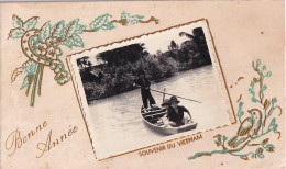 ZY 145- SOUVENIR DU VIETNAM - BONNE ANNEE - CARTE GAUFREE DORURE AVEC PHOTO ENFANTS  BATEAU SAMPAN ET FEUILLET INTERIEUR - Sonstige & Ohne Zuordnung